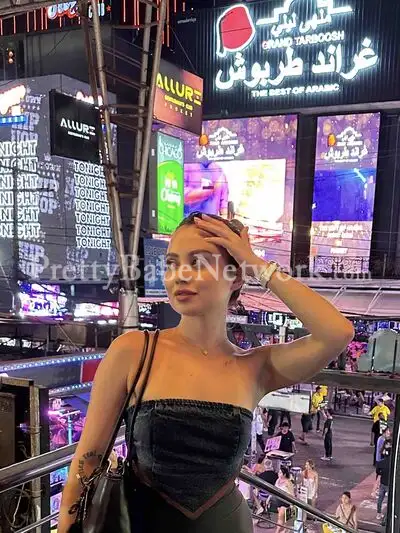 Exclusive Call Girl Unnati—Get Independent Escort in Gaur City for Incall/Outcall